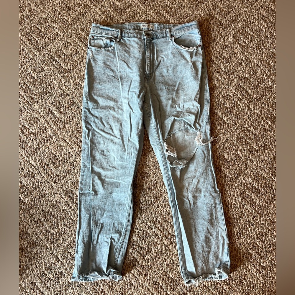 Abercrombie & Fitch 90’s Ultra High Rise Jeans